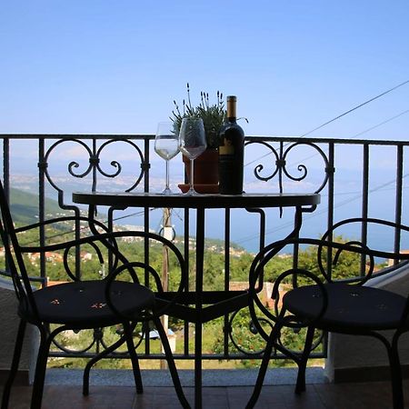 Apartamento Apartman Tera Dobreć Exterior foto